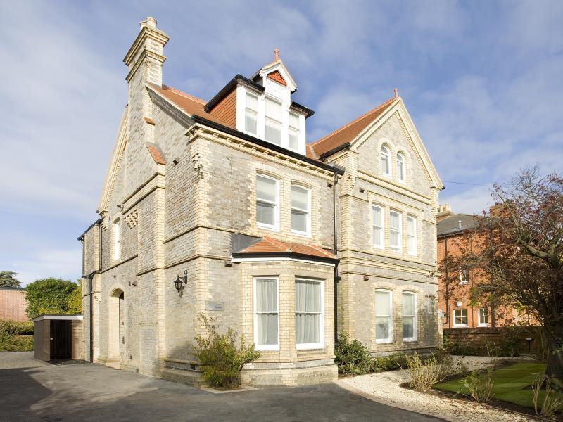 Saco Reading Castle Crescent Apartment Bagian luar foto